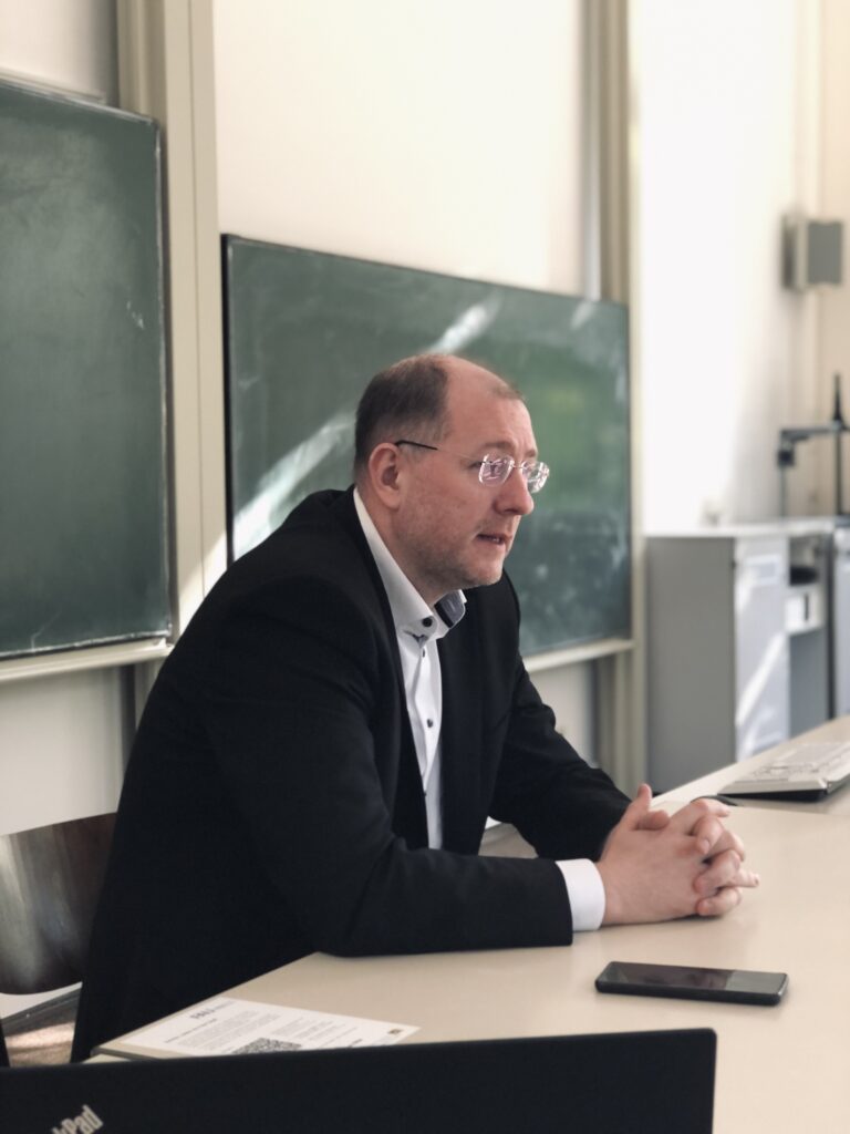 Impressionen von den Gastvorträgen (23.-25.05.2023) Prof. Kenan Music